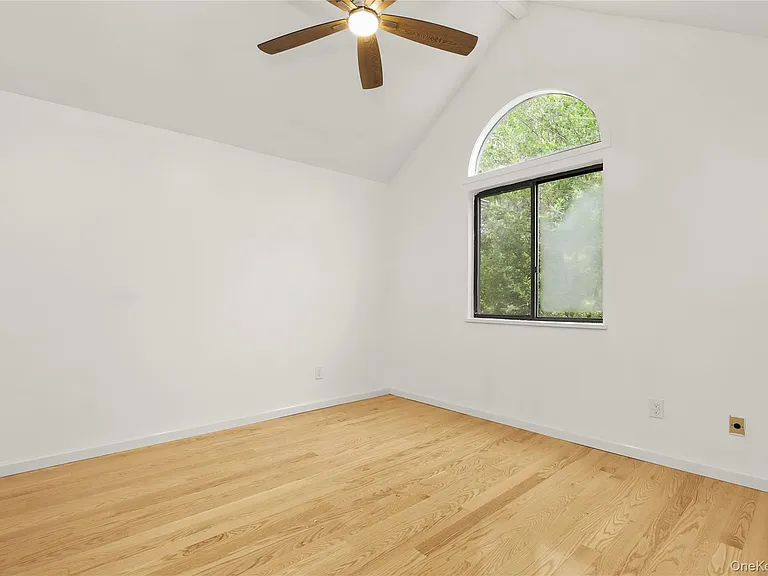 41 Rambling Brook Rd — Photo 20