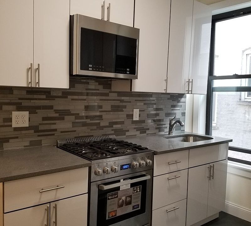 1st image of 11-44 44th Dr #12
