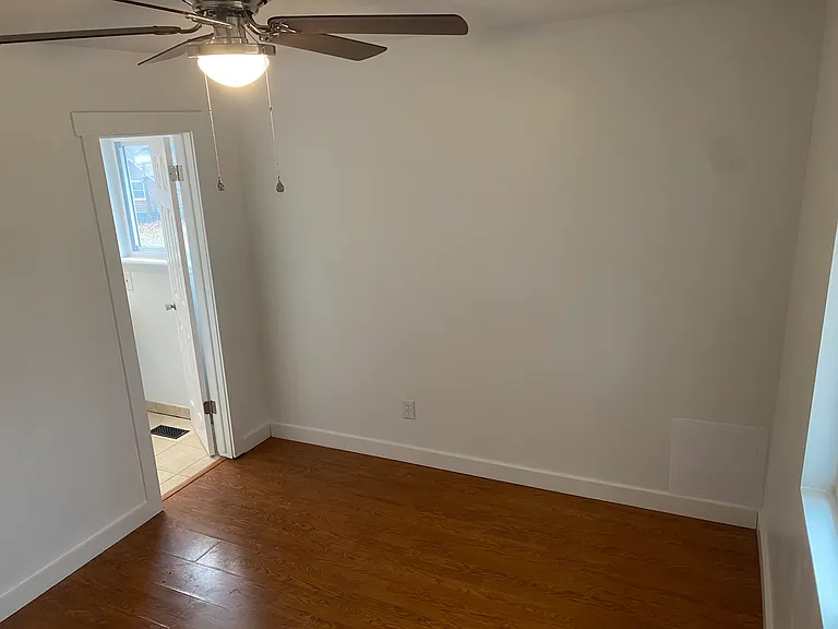 413 S Hickory Ave — Photo 21