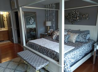 3228 Stonecreek Dr, Madison, WI 53719