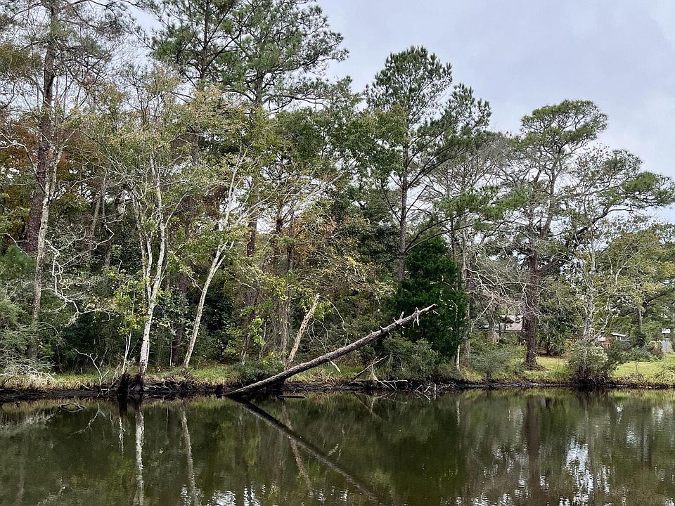 10 Carol Pl, Freeport, FL 32439 MLS 912116 Zillow