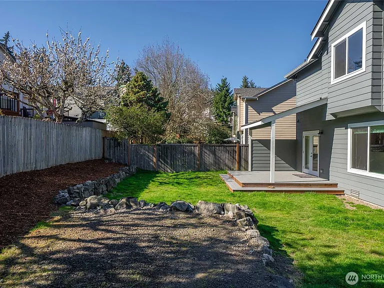 11003 Pansy Pl NW — Photo 30