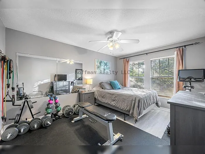 400 S Willow Ave #A — Photo 17