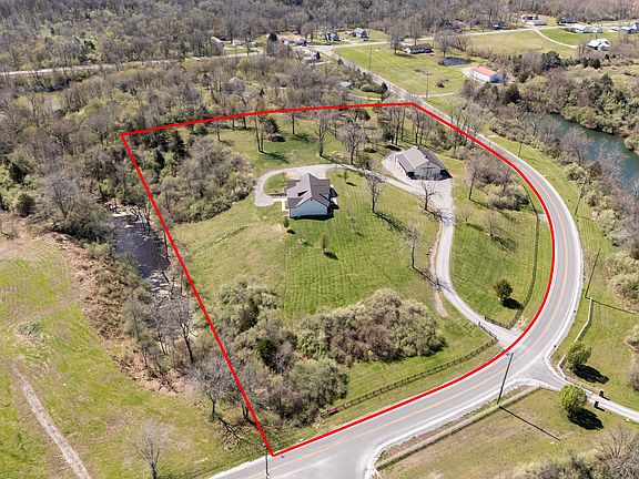 3rd image of 9909 Decatur Rd