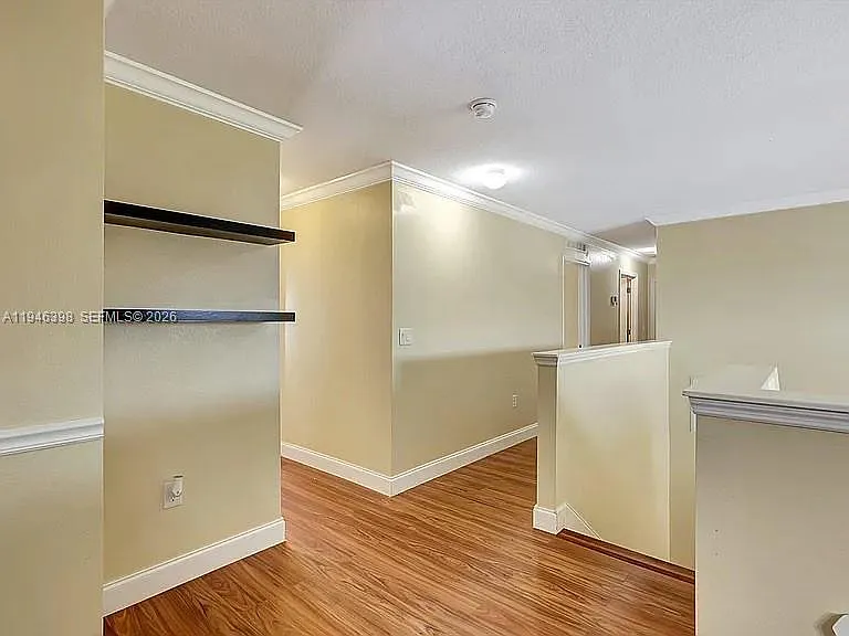 1018 SW Eckard Ave — Photo 40