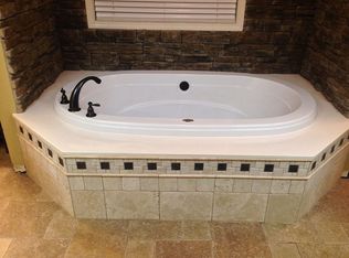 1221 Hendrix Rd, Greenwood, AR 72936