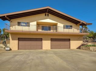 2043 Riviera Dr, Vista, CA 92084