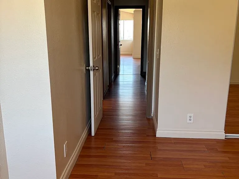 2103 Manzana Way — Photo 9