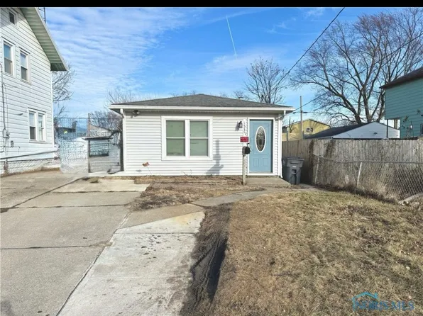 1537 White St, Toledo, OH 43605