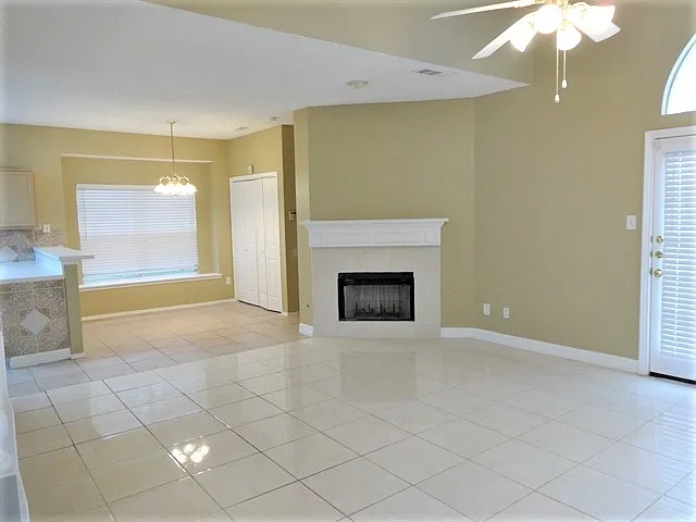1321 Marken Ct — Photo 5