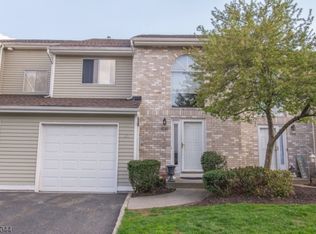 106 Castle Ridge Dr, East Hanover, NJ 07936