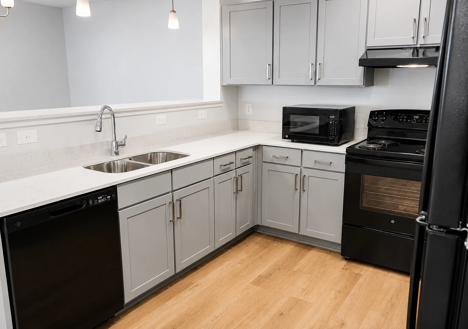 3303 Rozelles Ferry Rd — Photo 4