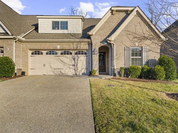 220 Vintage Way, Lebanon, TN 37087