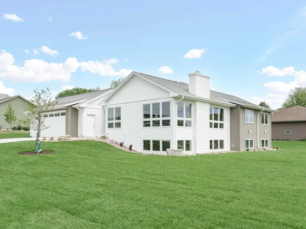 772 N Waveland Rd, Janesville, WI 53545