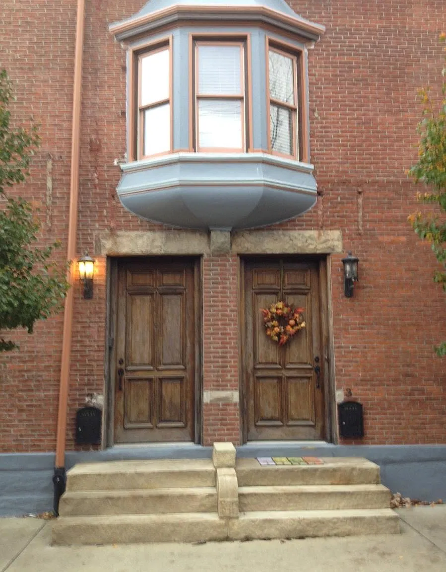 2 bed, 2.5 bath, 1850 sqft, $2,200 — Photo 1