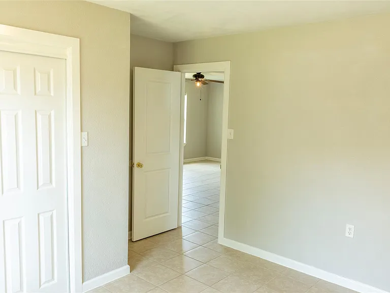 537 Cottontail Dr #B — Photo 11