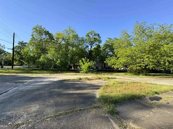 751 W Montgomery St, Milledgeville, GA 31061