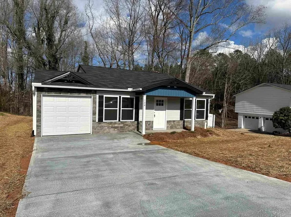 136 Maplewood Dr, Gaffney, SC 29341