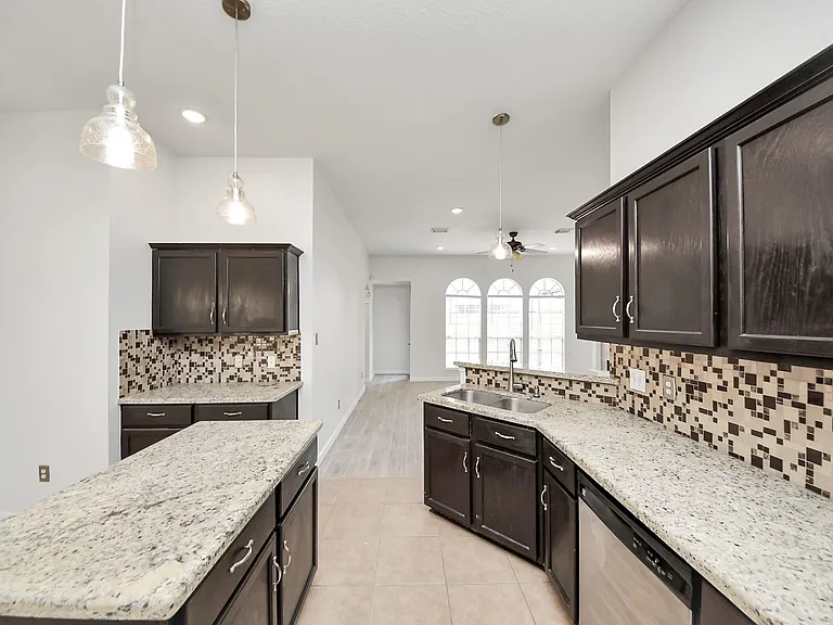 22722 Birch Point Dr — Photo 20