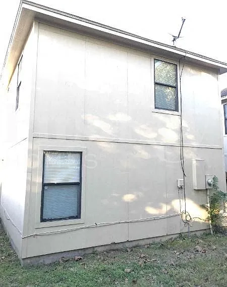 2920 La Estancia Ln — Photo 17