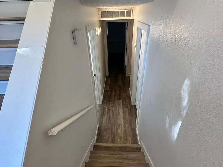 883 N Gossett Pl — Photo 9