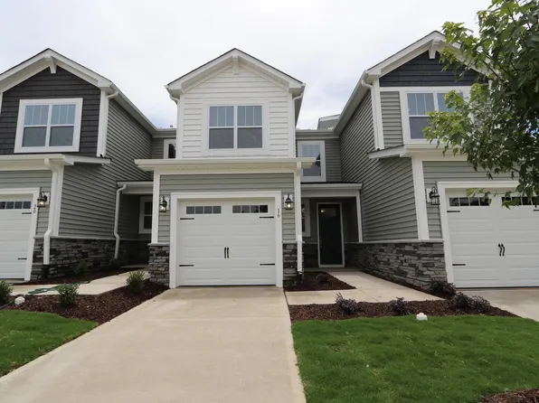16 Serpens Dr #224, Angier, NC 27501