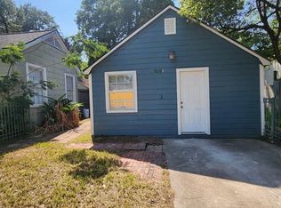 510 E Pearce St, Baytown, TX 77520