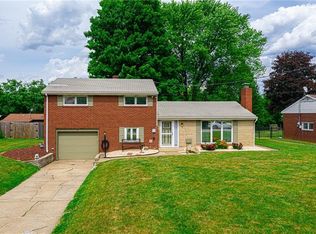 107 Clover Dr, Monaca, PA