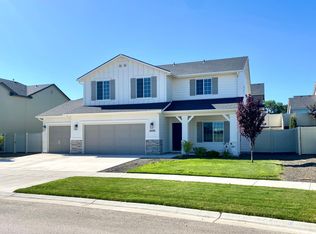 2015 W Wood Chip Dr, Meridian, ID 83642