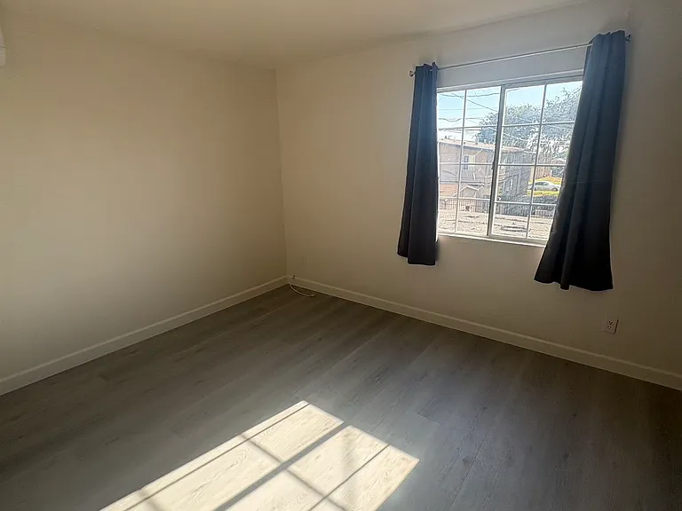 713 Karesh Ave — Photo 1