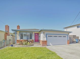 335 Grove St, Half Moon Bay, CA 94019