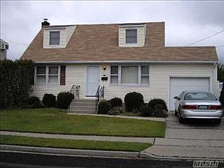 1st image of 251 N Cedar St
