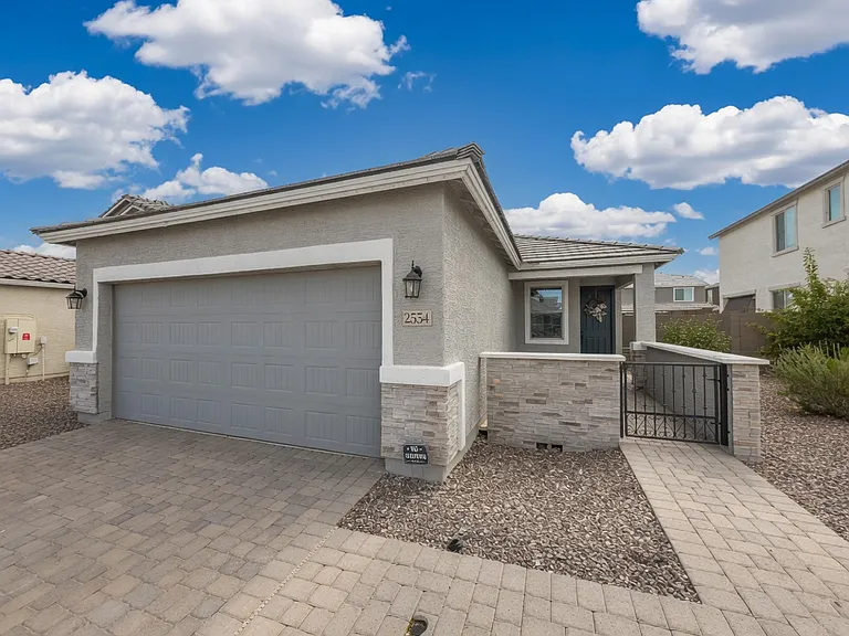2554 S 179th Dr — Photo 2