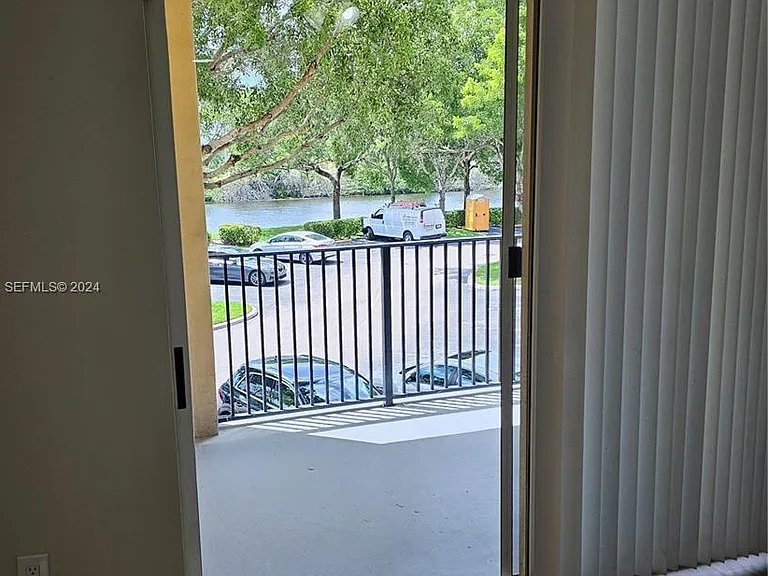 2080 W Preserve Way — Photo 9