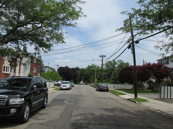 4th image of 26 Massey St
