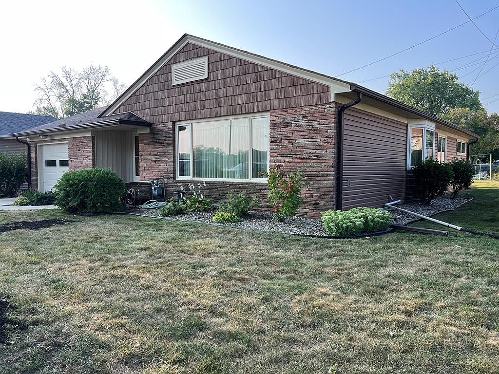 1869 10th Ave N, Fort Dodge, IA 50501 MLS 23099 Zillow
