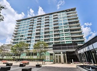 15 Singer Ct #1110, Toronto, ON M2K 0B1