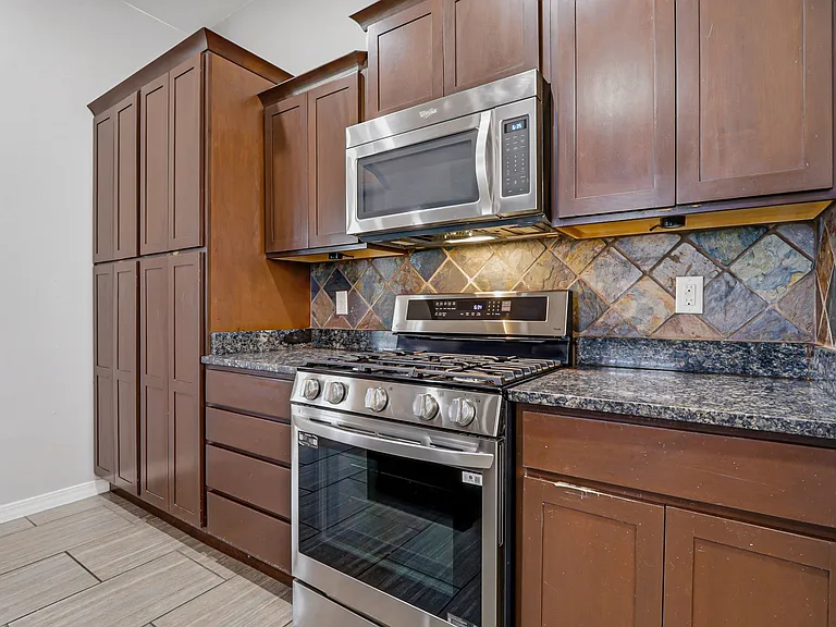 14293 Meadow Lake Ave — Photo 13