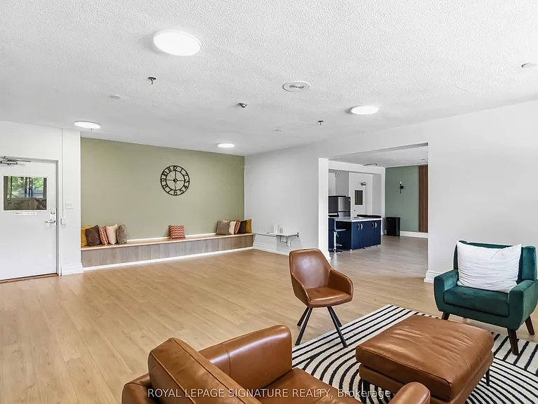 85 Emmett Ave #1403 — Photo 27
