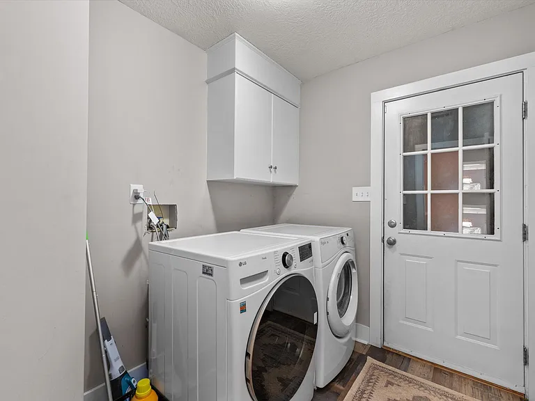 4139 Quinn Dr — Photo 19