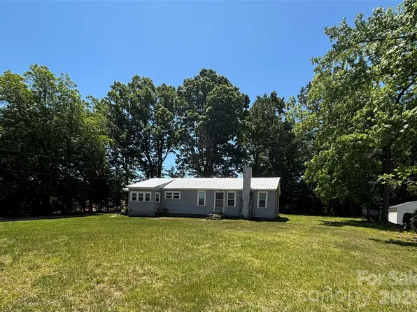 1356 Eastside Ave, Albemarle, NC 28001