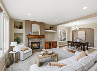7707 Oxbow Creek Cir N, Brooklyn Park, MN 55445