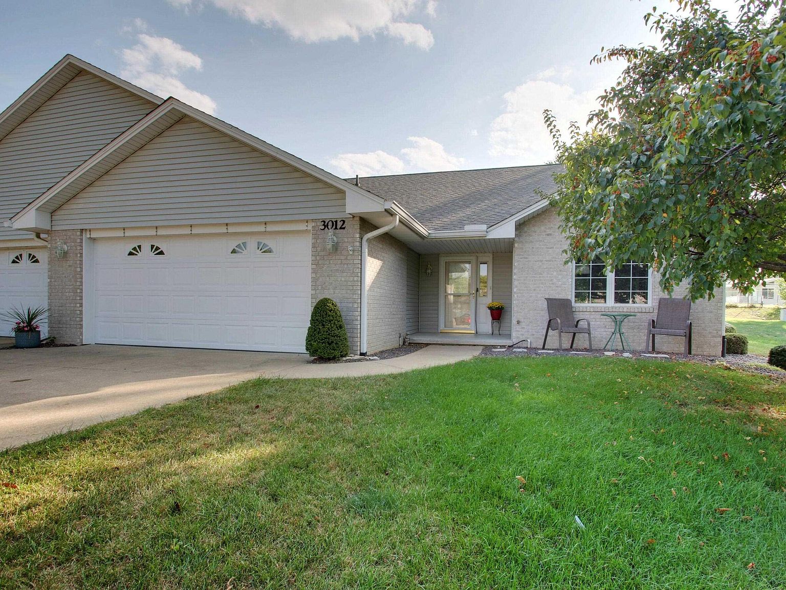 3012 Bluff Ridge Dr, Quincy, IL 62305 Zillow