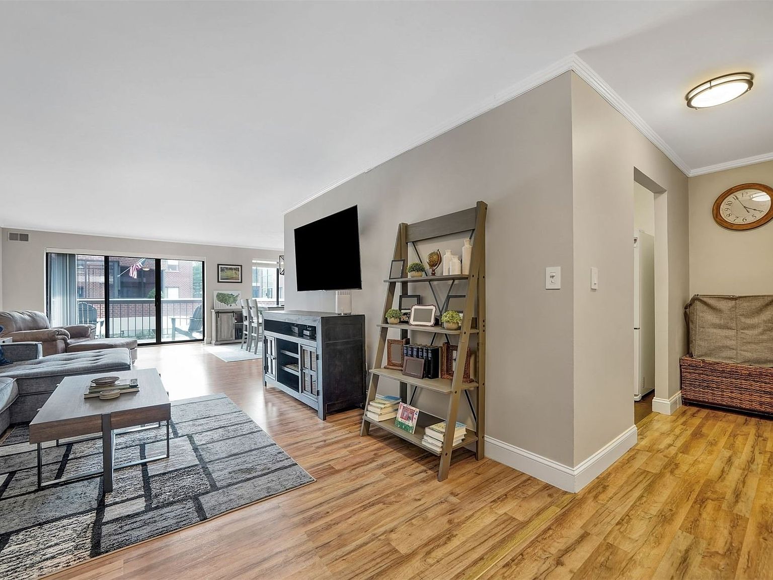 99 S Park Avenue UNIT 101, Rockville Centre, NY 11570 Zillow