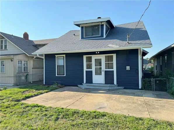 2424 Penn St, Saint Joseph, MO 64507