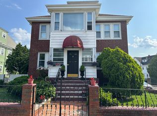 49 Saint Andrew Rd, Boston, MA 02128