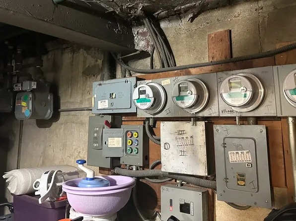 153-51 Horace Harding Boulevard image 9 of 10