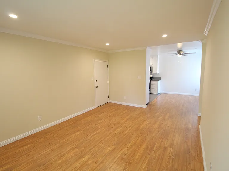 721 Edgewood / 8661 North Beach Keller LLC — Photo 8