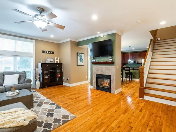 1847 North Vel R Phillips AVENUE #B, Milwaukee, WI 53212