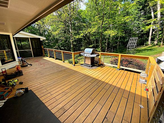 4th image of 113 Wildwood Dr